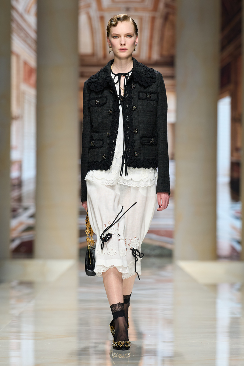Dolce&Gabbana primavera estate 2027: Stravaganza Siciliana - Photo courtesy of Dolce&Gabbana