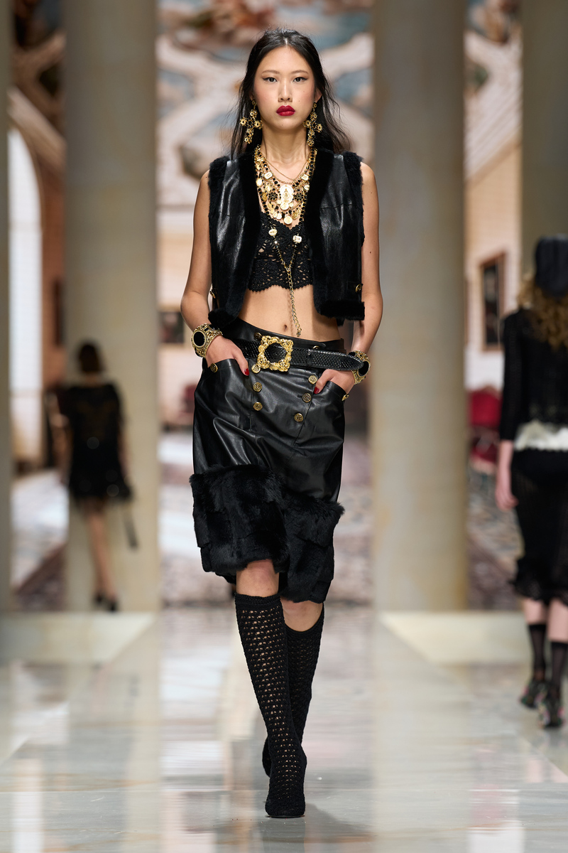 Dolce&Gabbana primavera estate 2027: Stravaganza Siciliana - Photo courtesy of Dolce&Gabbana