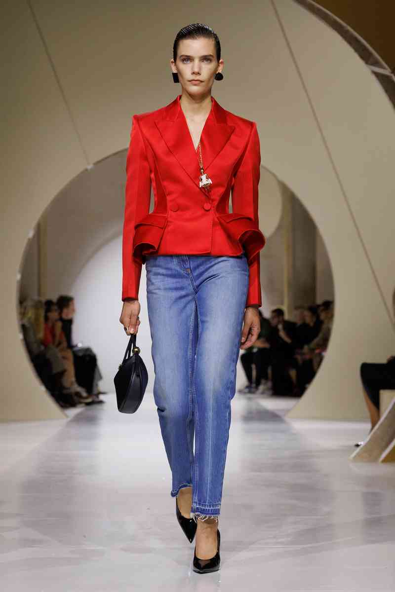 Givenchy primavera estate 2027 - Photo courtesy of Givenchy