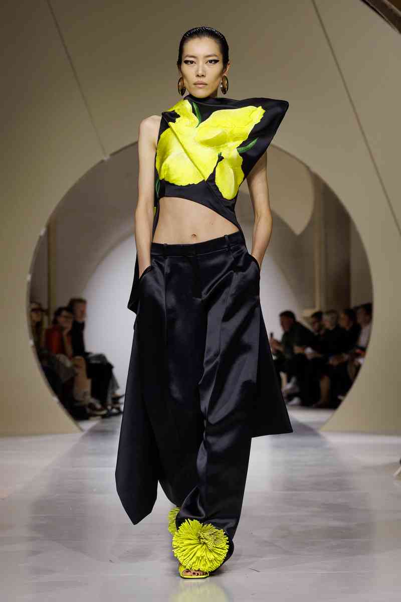 Givenchy primavera estate 2027 - Photo courtesy of Givenchy