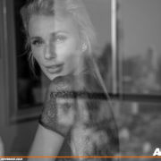 Olga Novoselova ADVERSUS Cover Model - Photo Alessio Cristianini Olga Novoselova ADVERSUS Cover Model - Photo Alessio Cristianini